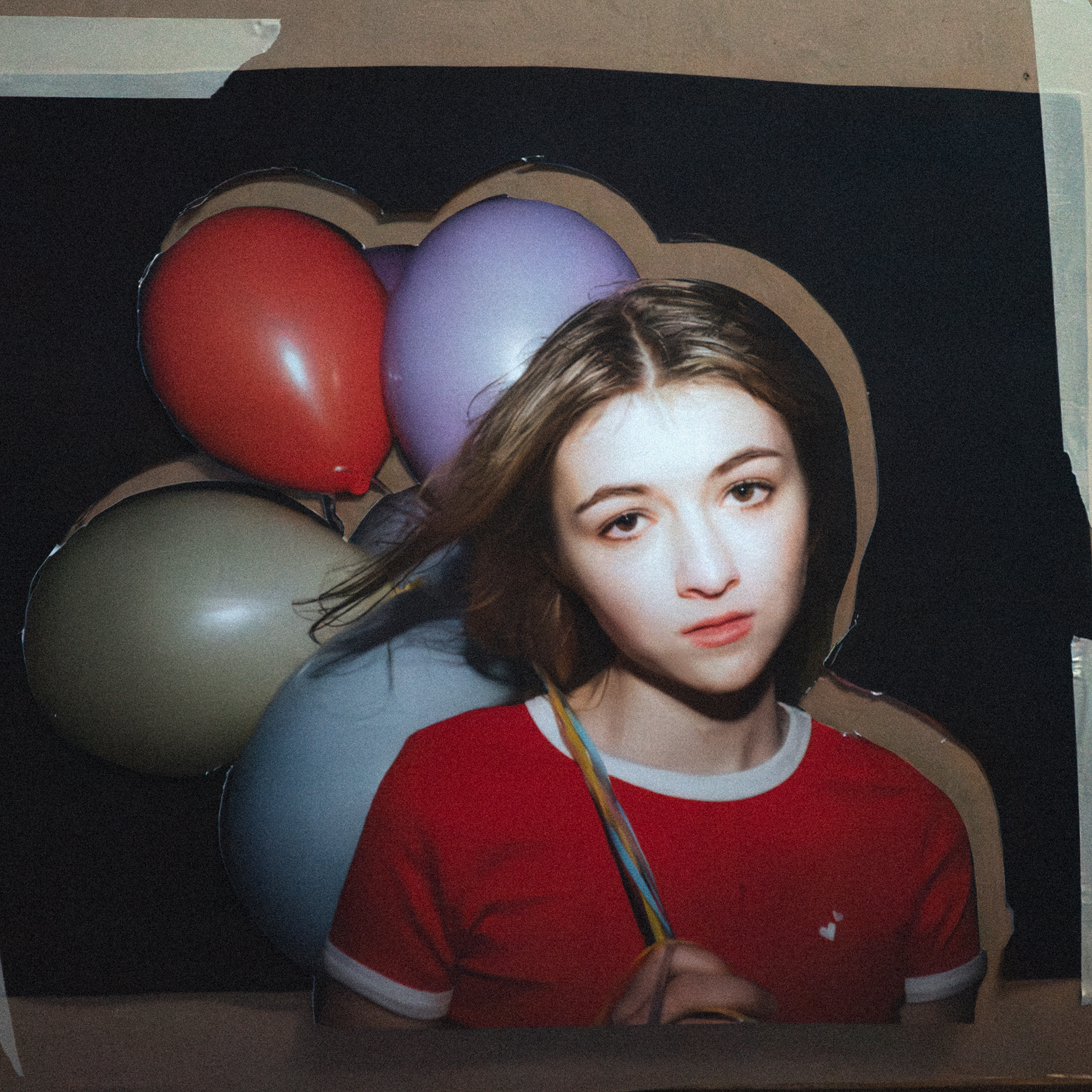 Ava Valianti Chats “Distant,” Upcoming Shows, and More