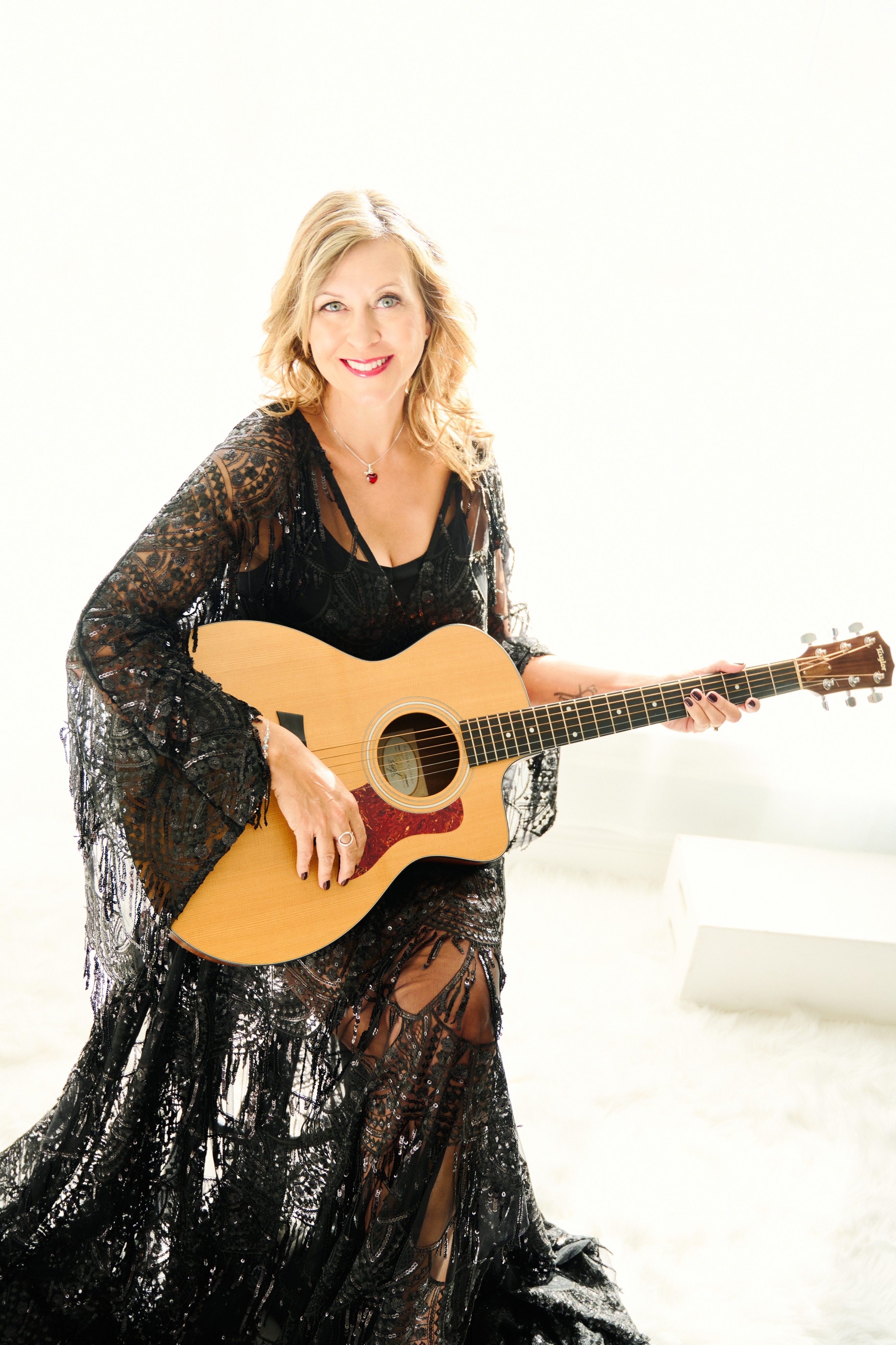 Michelle Lockey Chats “Dig Deeper,” Hollywood Music in Media Award Nomination, and More