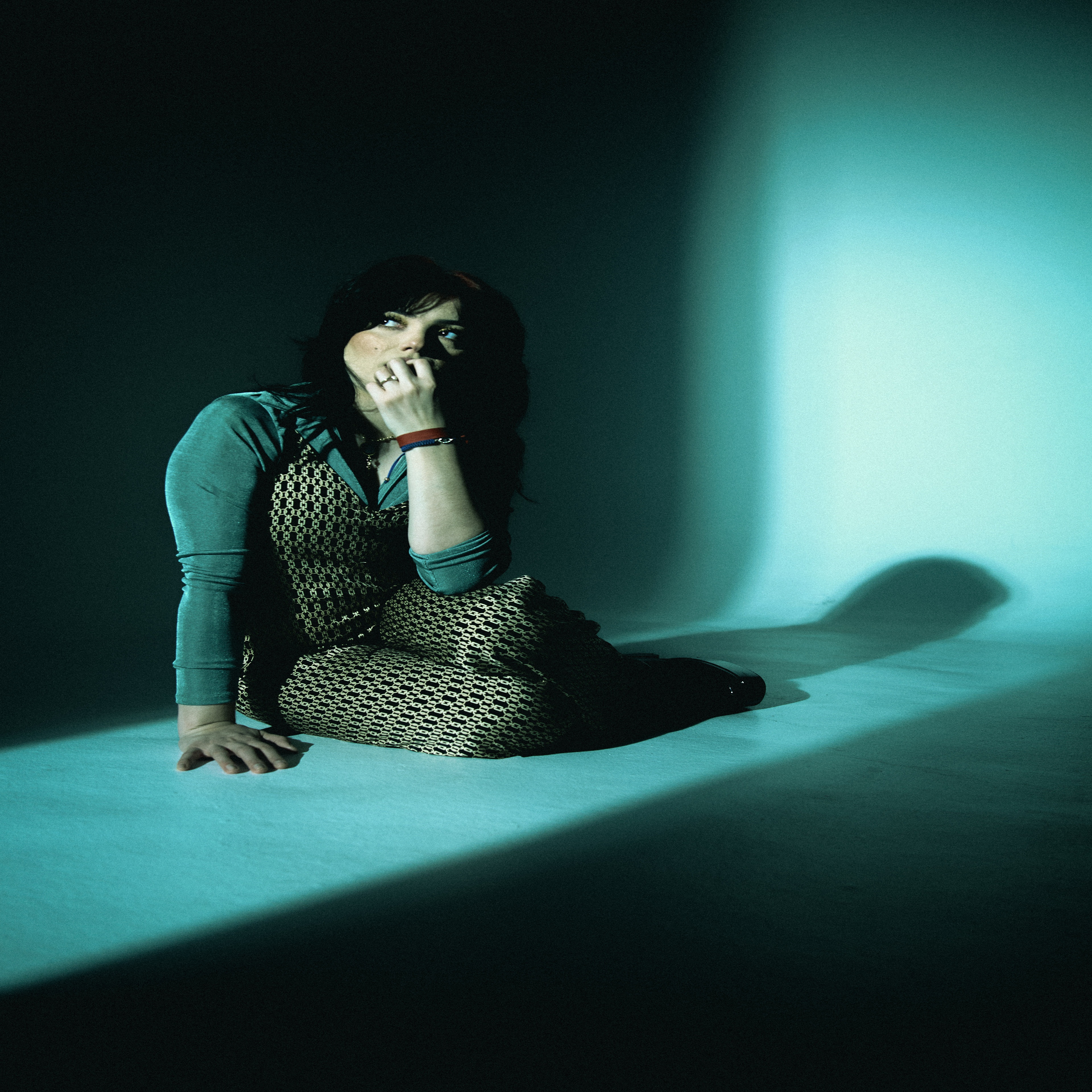 J0VANNA Releases Heartfelt Single “Call Your Mama (Don’t Call Me)”