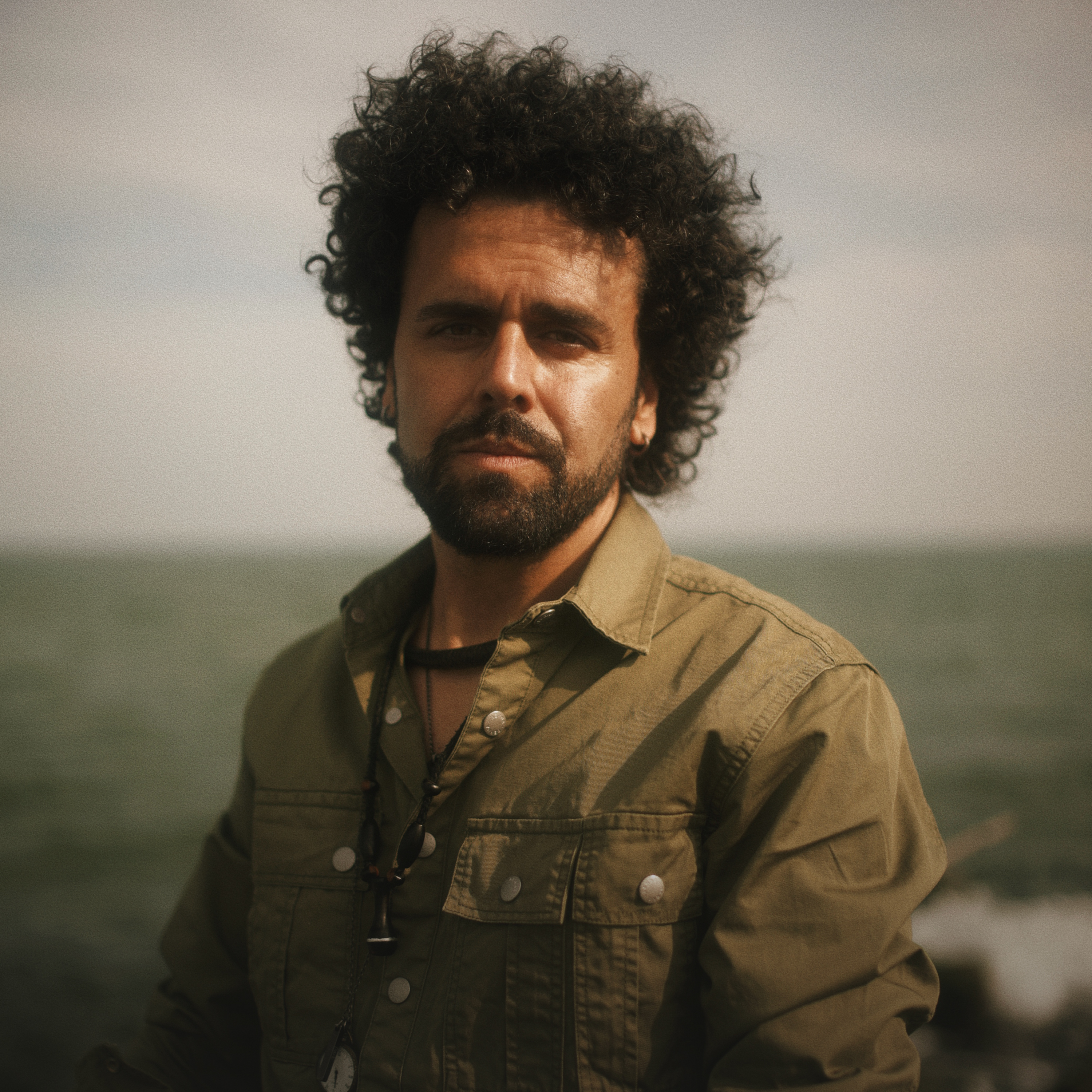 Albert Eno Talks “Stay,” Working with Frida Bollani Magoni, and More